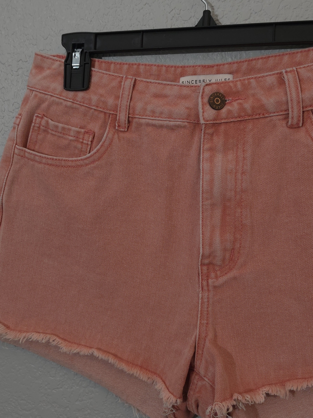 Sincerely Jules Coral Pink Frayed Hem Denim Shorts High Rise Womens Size 11/29 - Picture 3 of 7